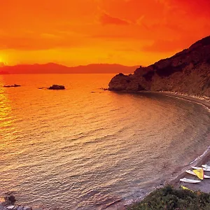 **** Apartahotel Eco Village Baia Delle Ginestre Italia